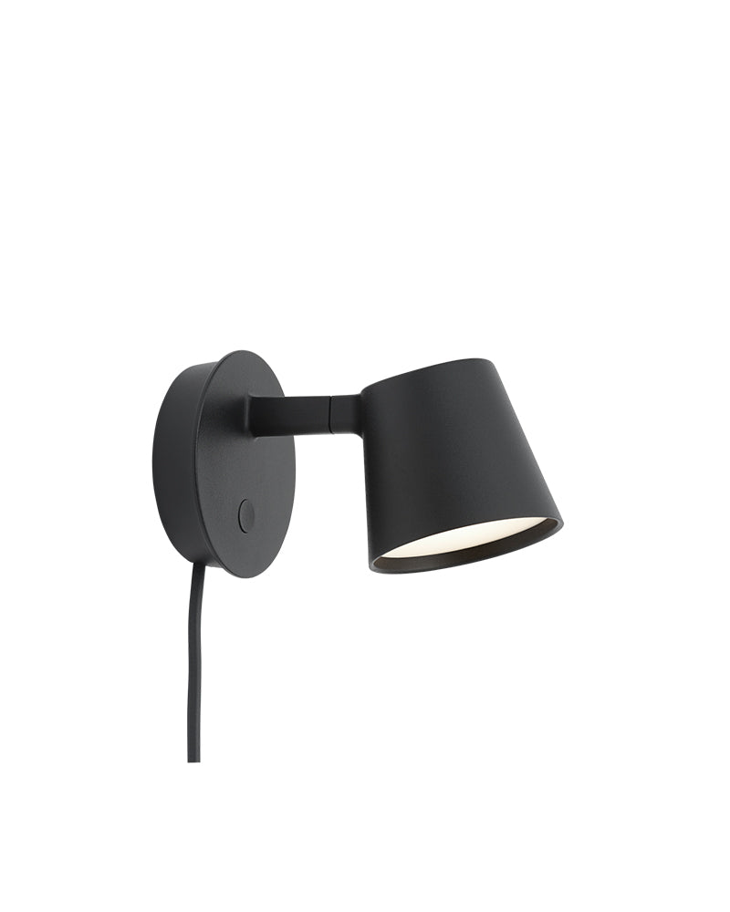 Tip - Black wall lamp