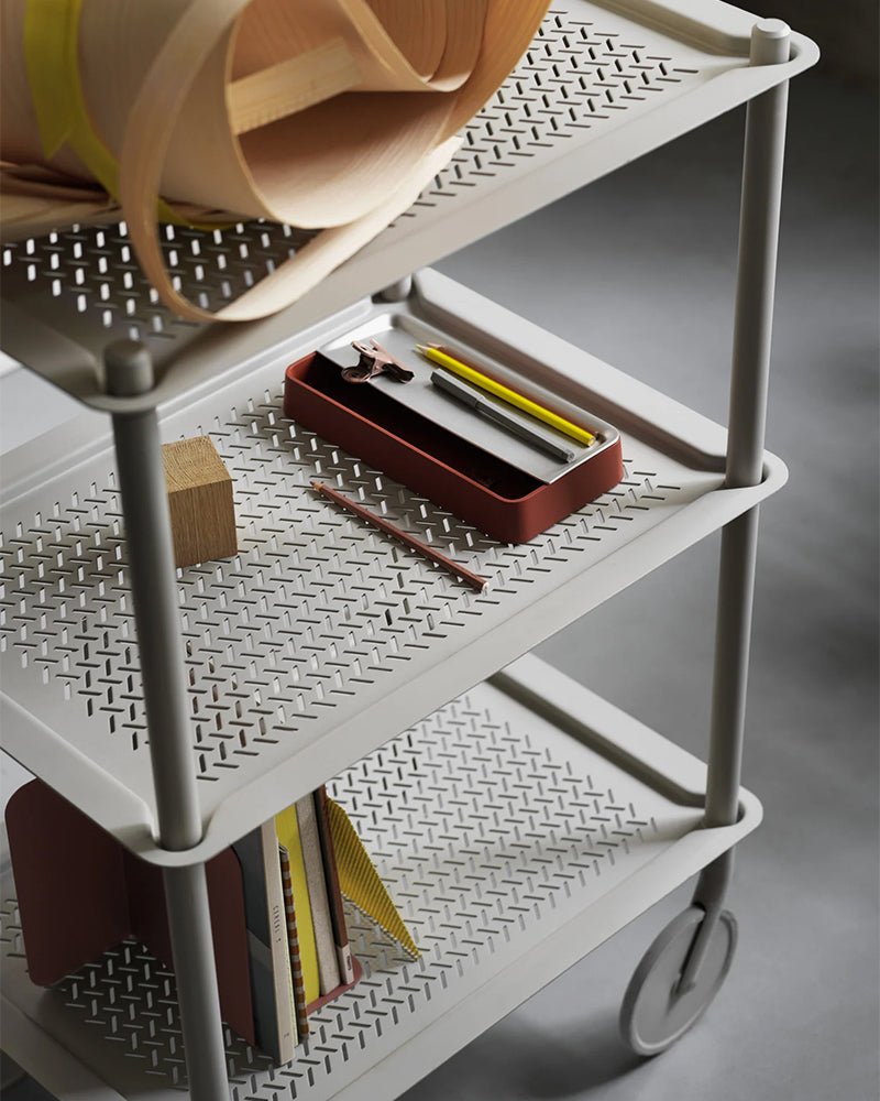 Flow large - Light gray rolling table - Perforated metal