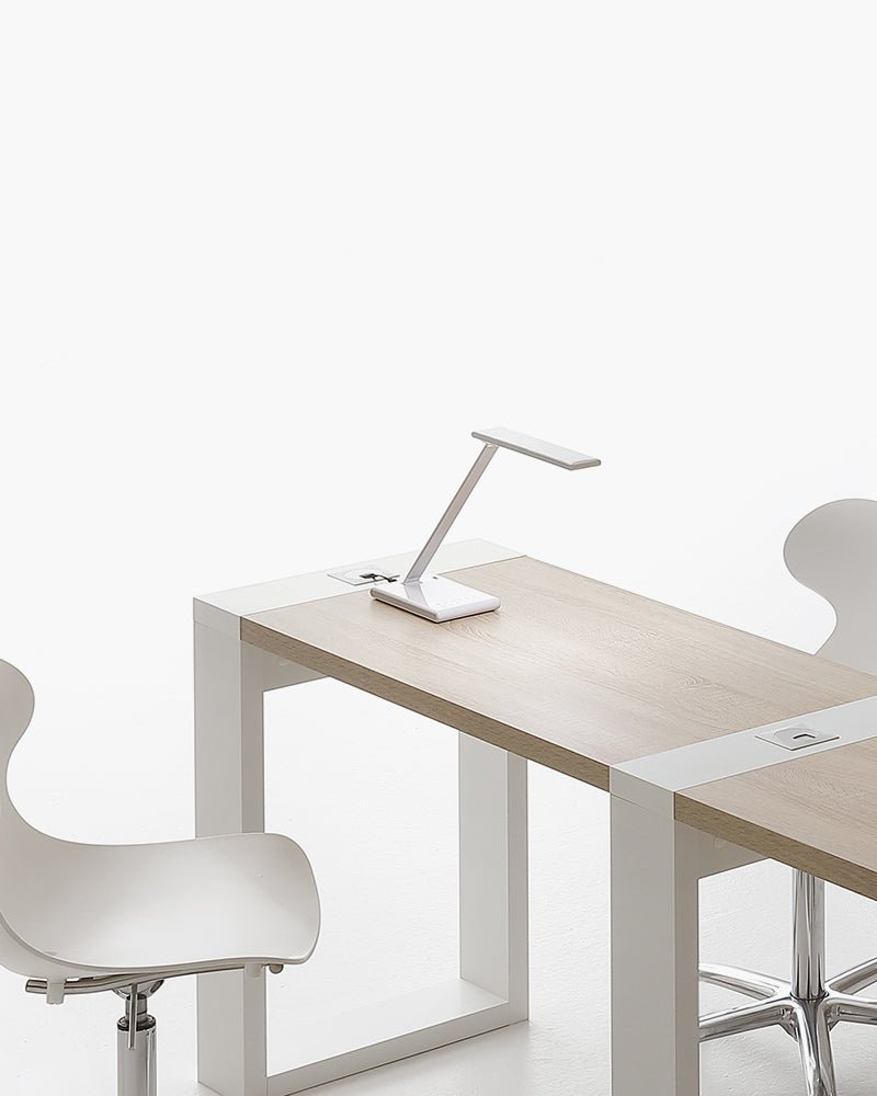 LED Negle lampe Vismara Just Add People